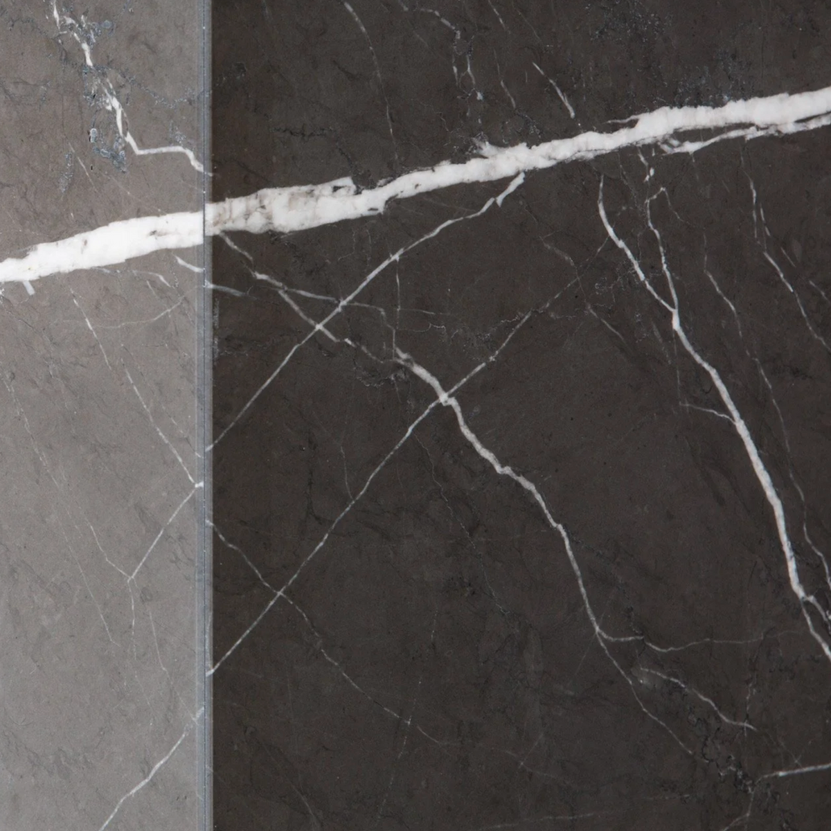 Plinth Cubic - Grey Marble Kendzo