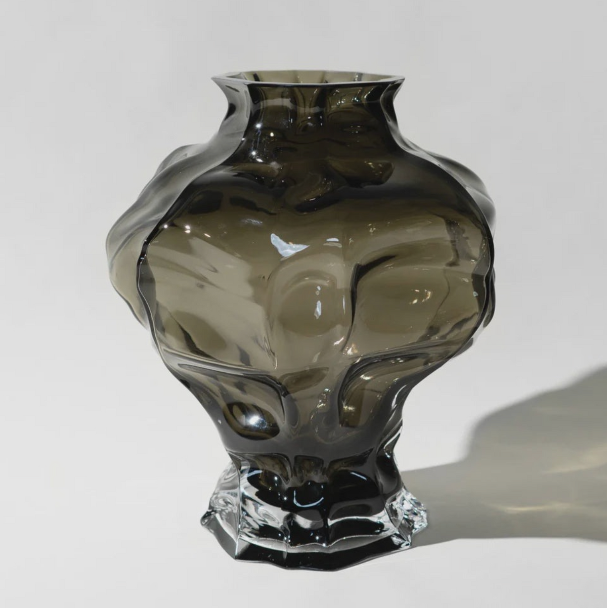 Hein Studio Ammonit Vase - New Smoke