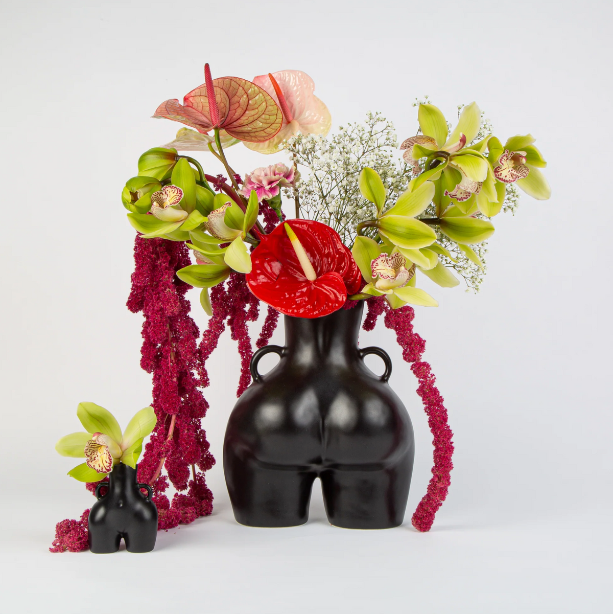Love Handle Vase - Black