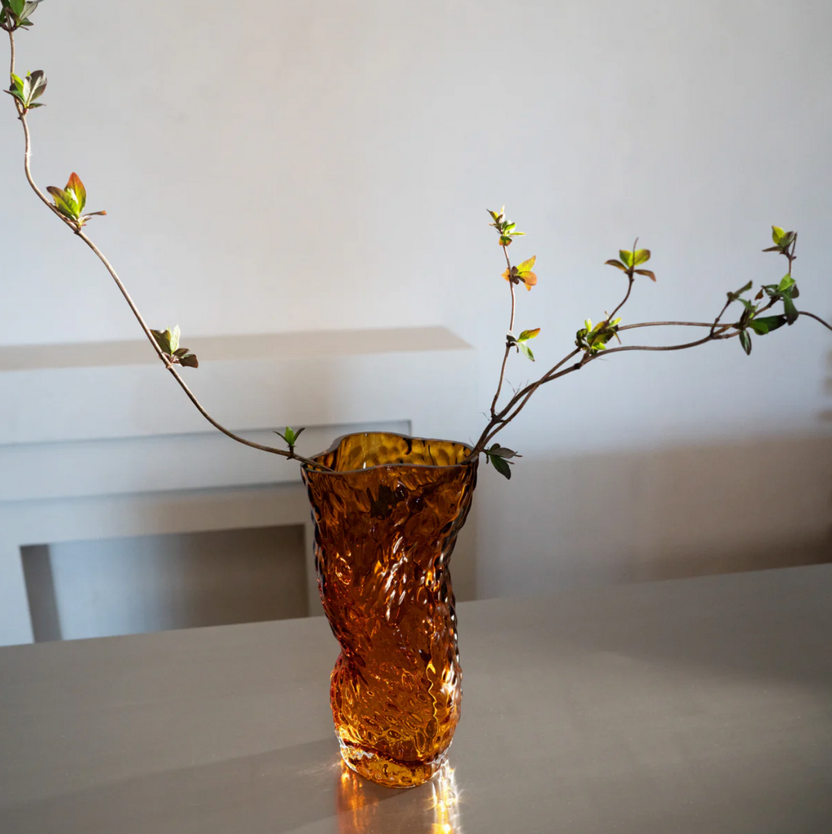 Ostrea Rock Glass Vase - Amber