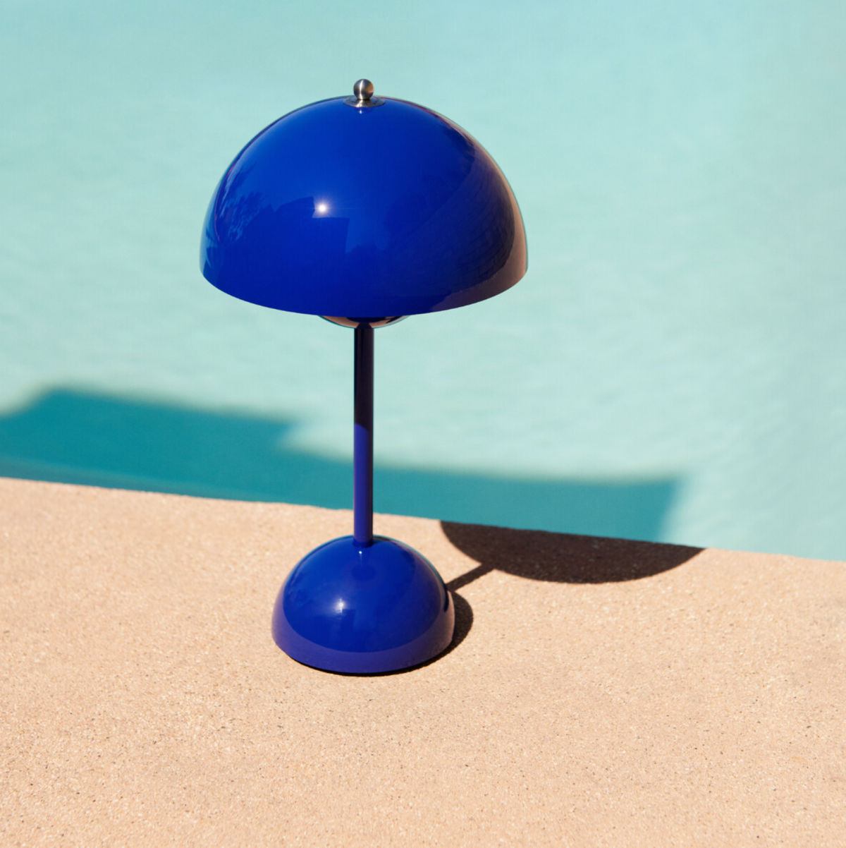 Flowerpot Portable (VP9) - Cobalt Blue