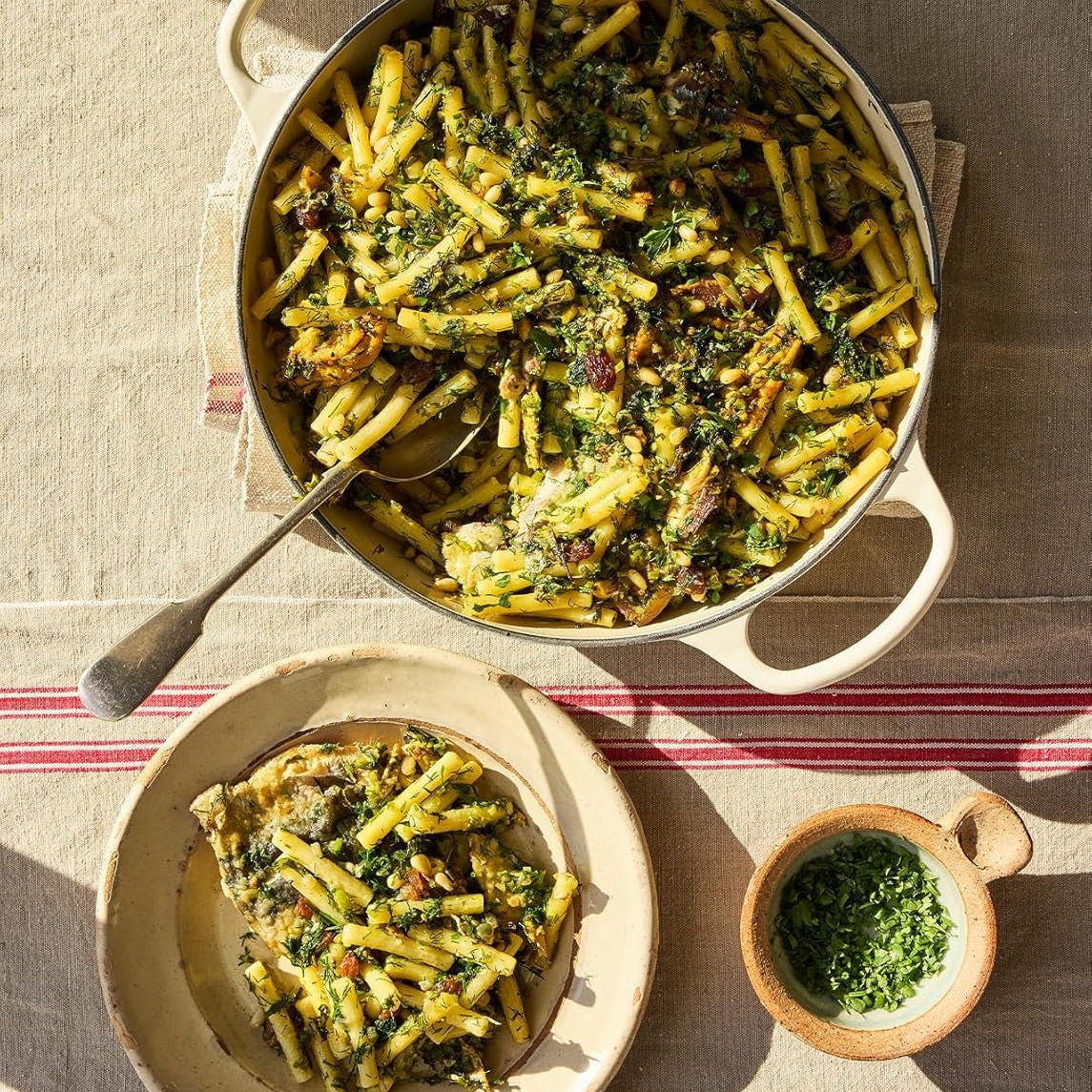 The Regional Italian Cookbook: Recipes from the Silver Spoon