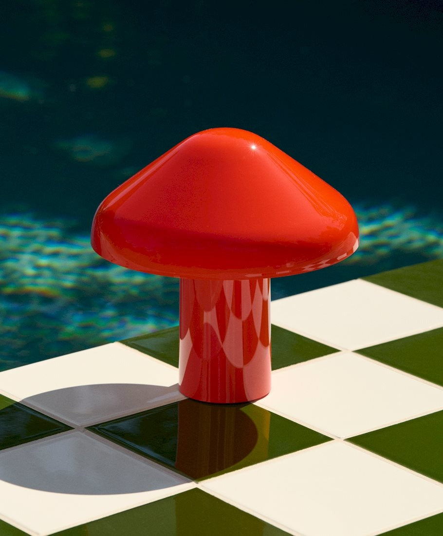 Pao Portable Lamp | Red