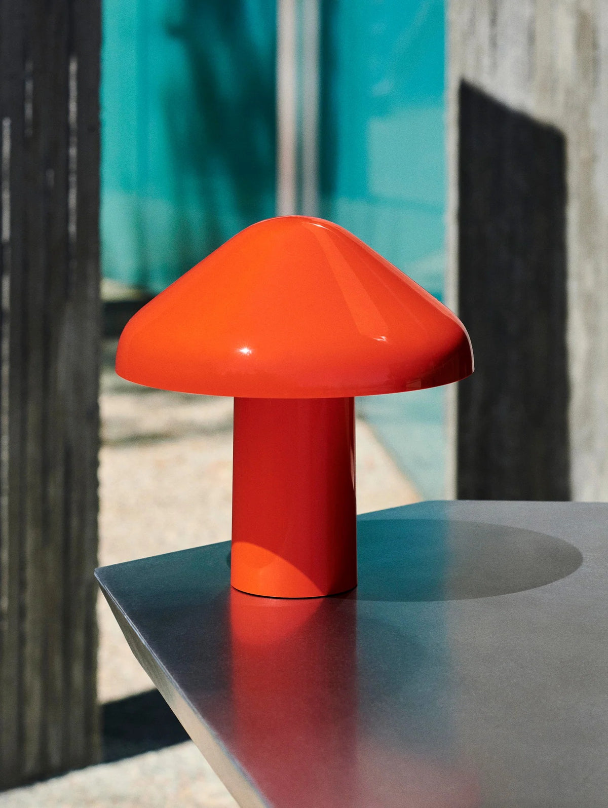 Pao Portable Lamp | Red